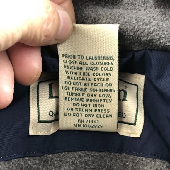 L.L. Bean Mens Bomber Jacket Size XLT Full Zip Stand Collar Outdoors Insulated - Picture 8 of 12